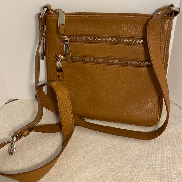 COLE HAAN Crossbody Bag Brown Leather purse gold zip hardware shoulder bag - Picture 1 of 16